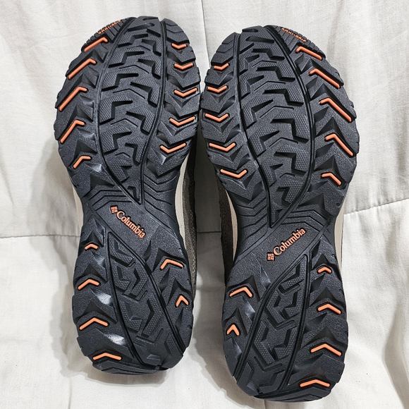 NWT Columbia Crestwood Hiking Shoe Sz 9 - Picture 7 of 12